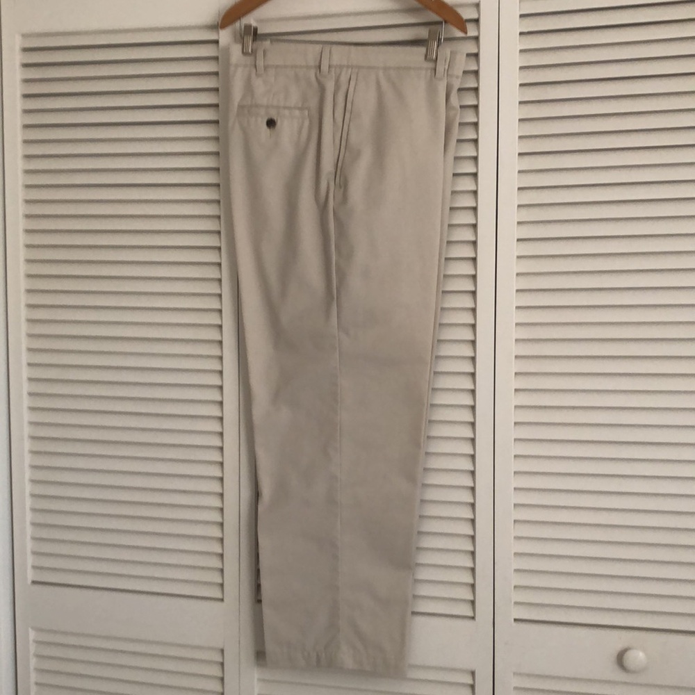 HAGGAR Light Tan Men’s Slacks